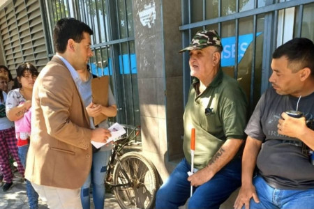 Funcionario de Milei en Corrientes se enojó porque un discapacitado reclamó por su pensión